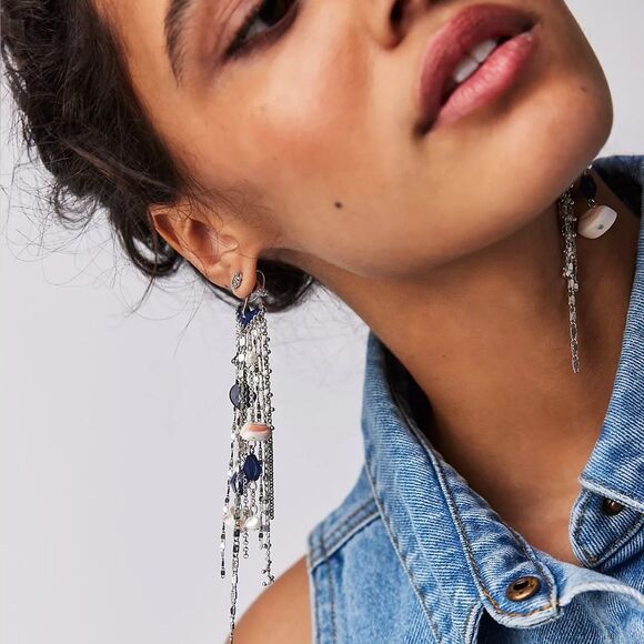 FREE PEOPLE Cruise Dangle Earrings In Blue & SIlver NWT - Picture 1 of 7